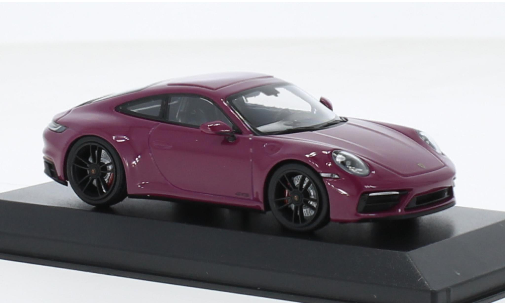 Porsche 992 GTS 1/43 Minichamps 911  Carrera 4 rood fonc&eacute; 2021 modelauto