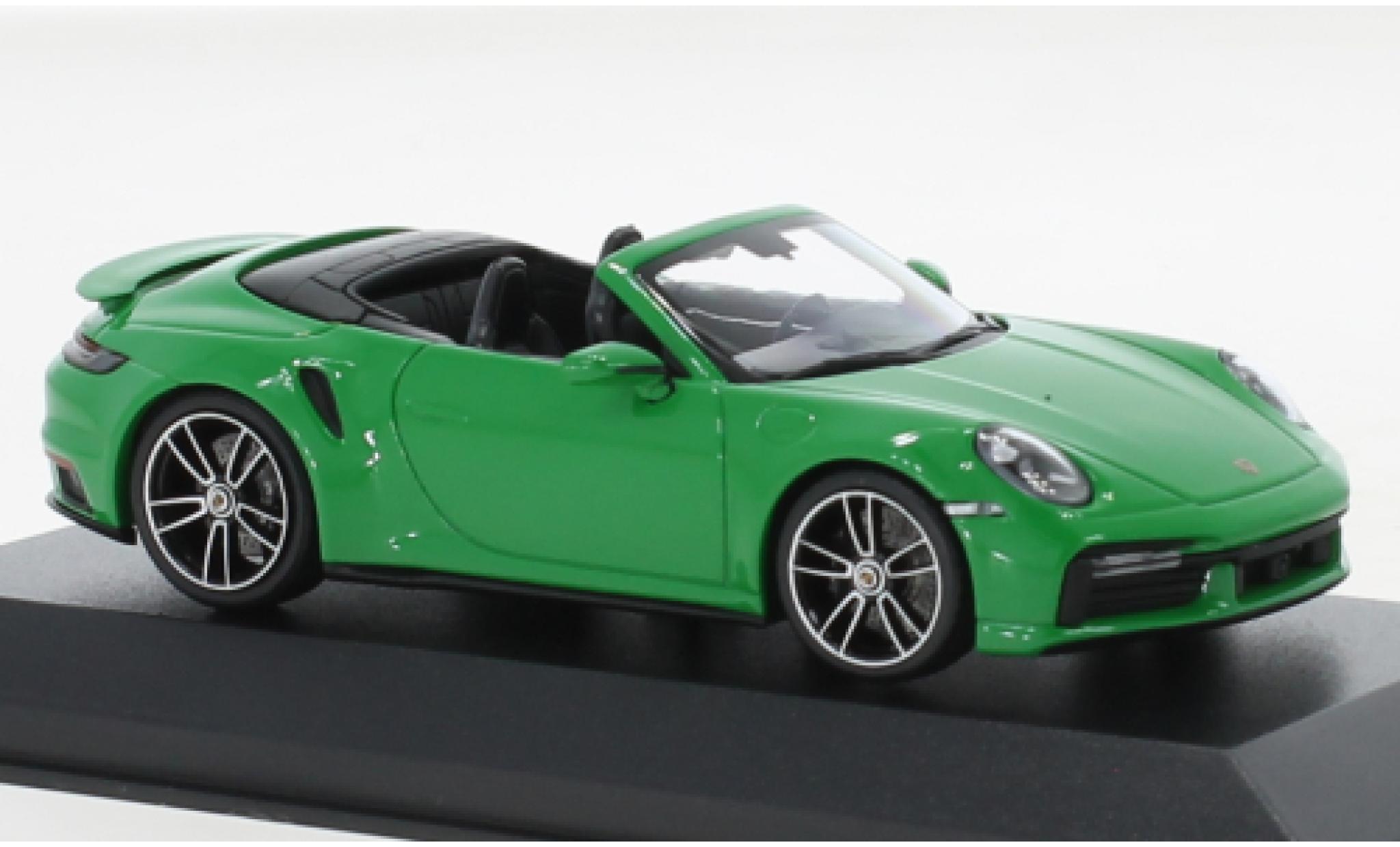 Porsche 992 Turbo s 1/43 Minichamps 911  Turbo S cabriolet groen 2020 modelauto