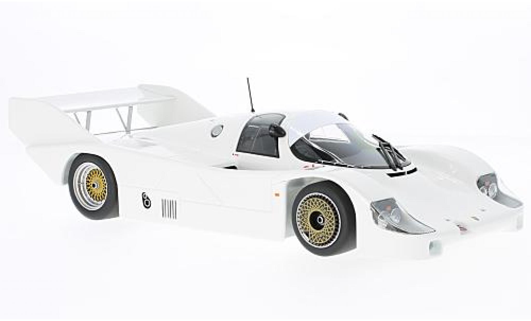 Porsche 956 1982 1/18 Minichamps K wit 1982 Plain Body Version modelauto