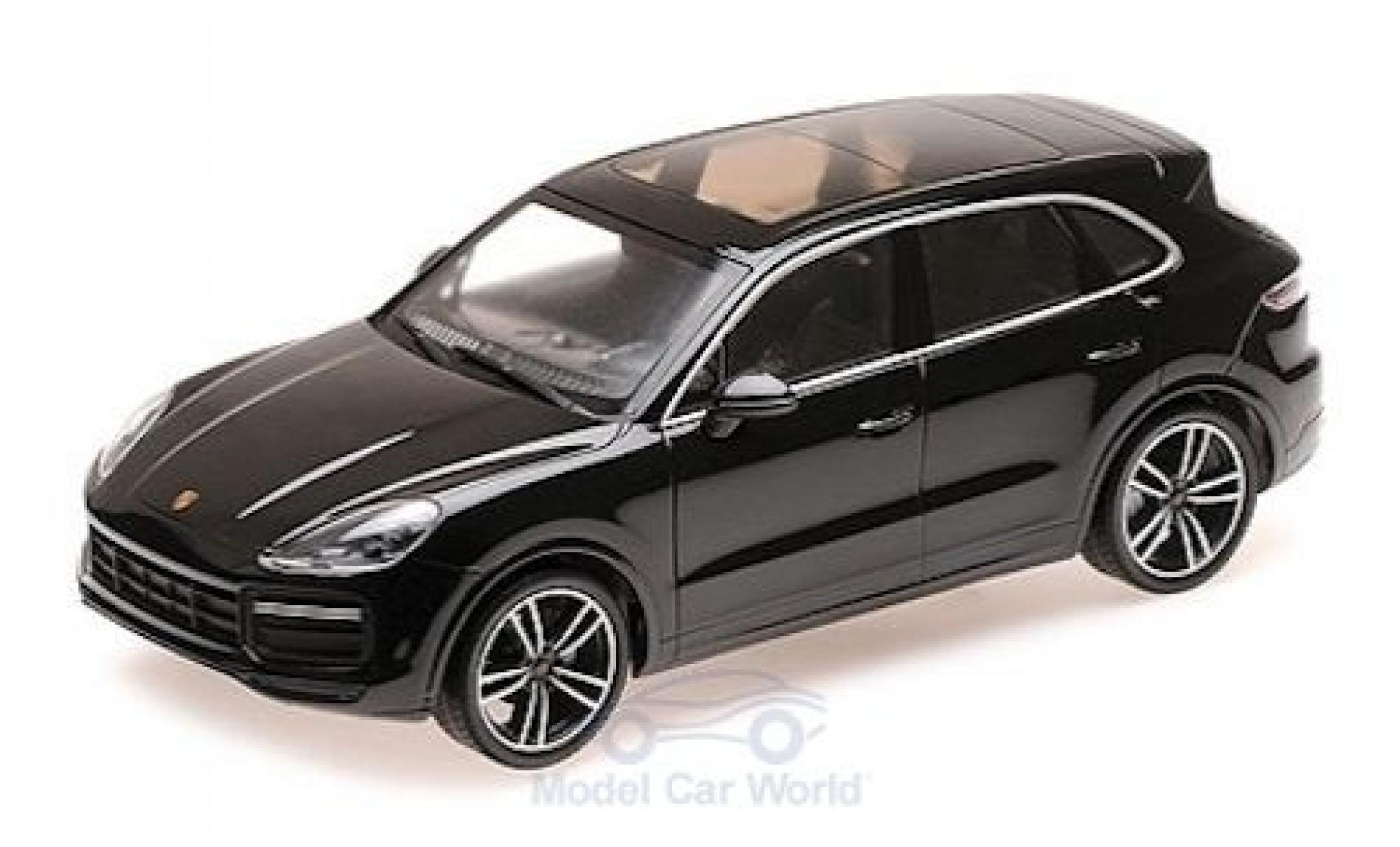 Porsche Cayenne Turbo S 1/18 Minichamps Turbo S zwart 2017 modelauto