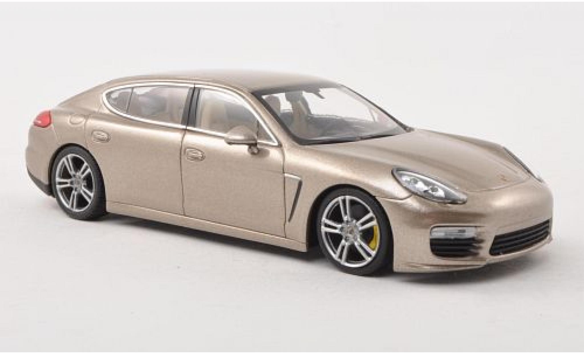 Porsche Panamera Turbo S 1/43 Minichamps Turbo S Executive metallic beige 2016 modelauto