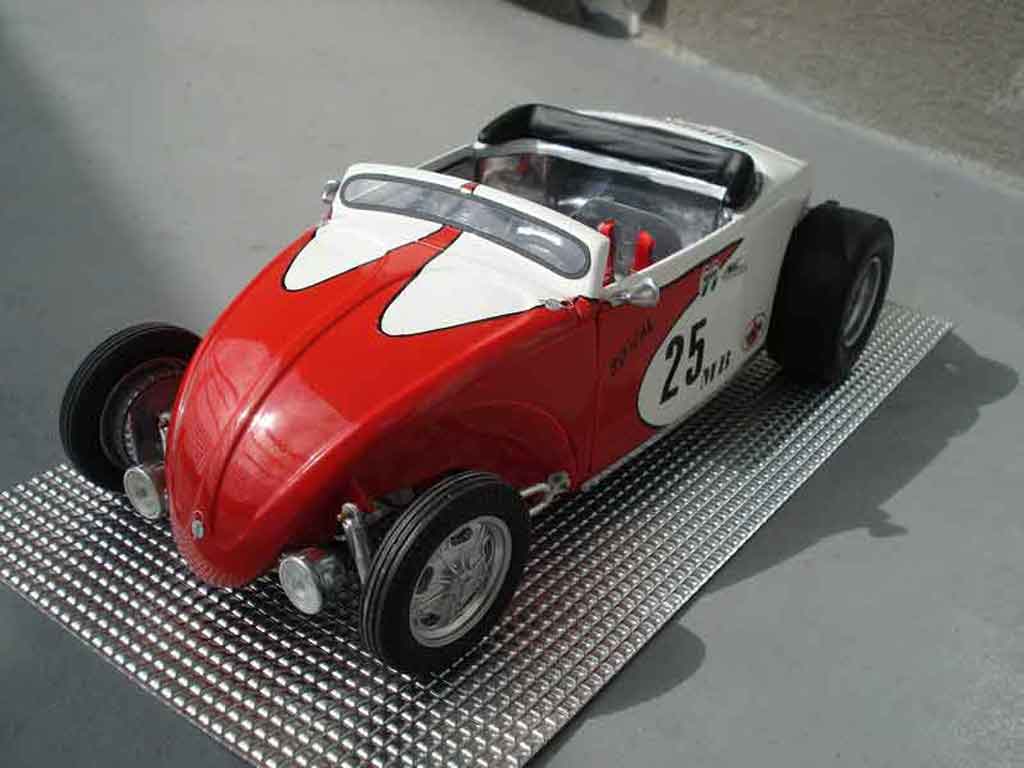Volkswagen Kafer Hot Rod mats heb so-cal 1/18 Solido