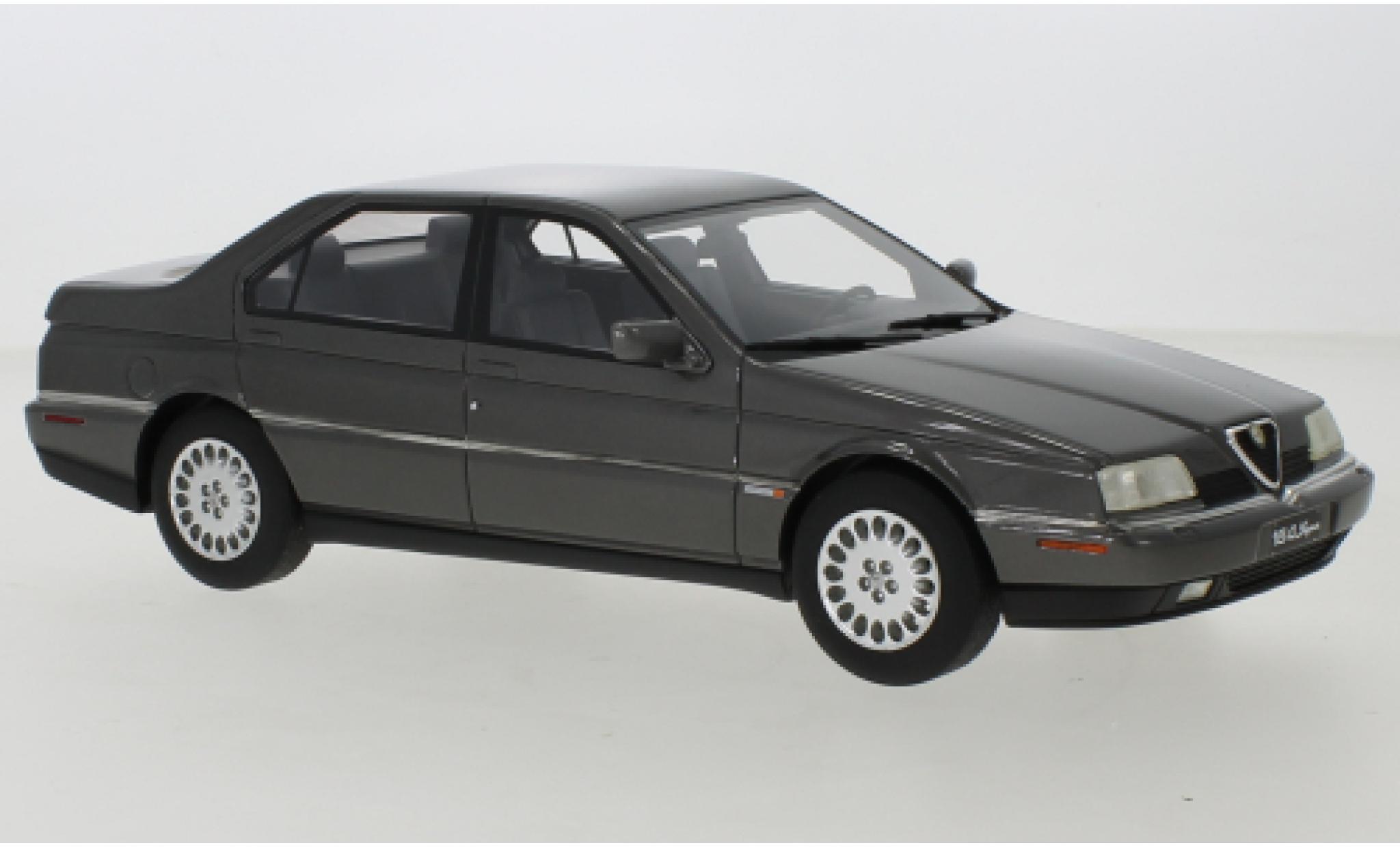 Alfa Romeo 164 1/18 Mitica Super 2.5 TD metallic grijs 1992 modelauto