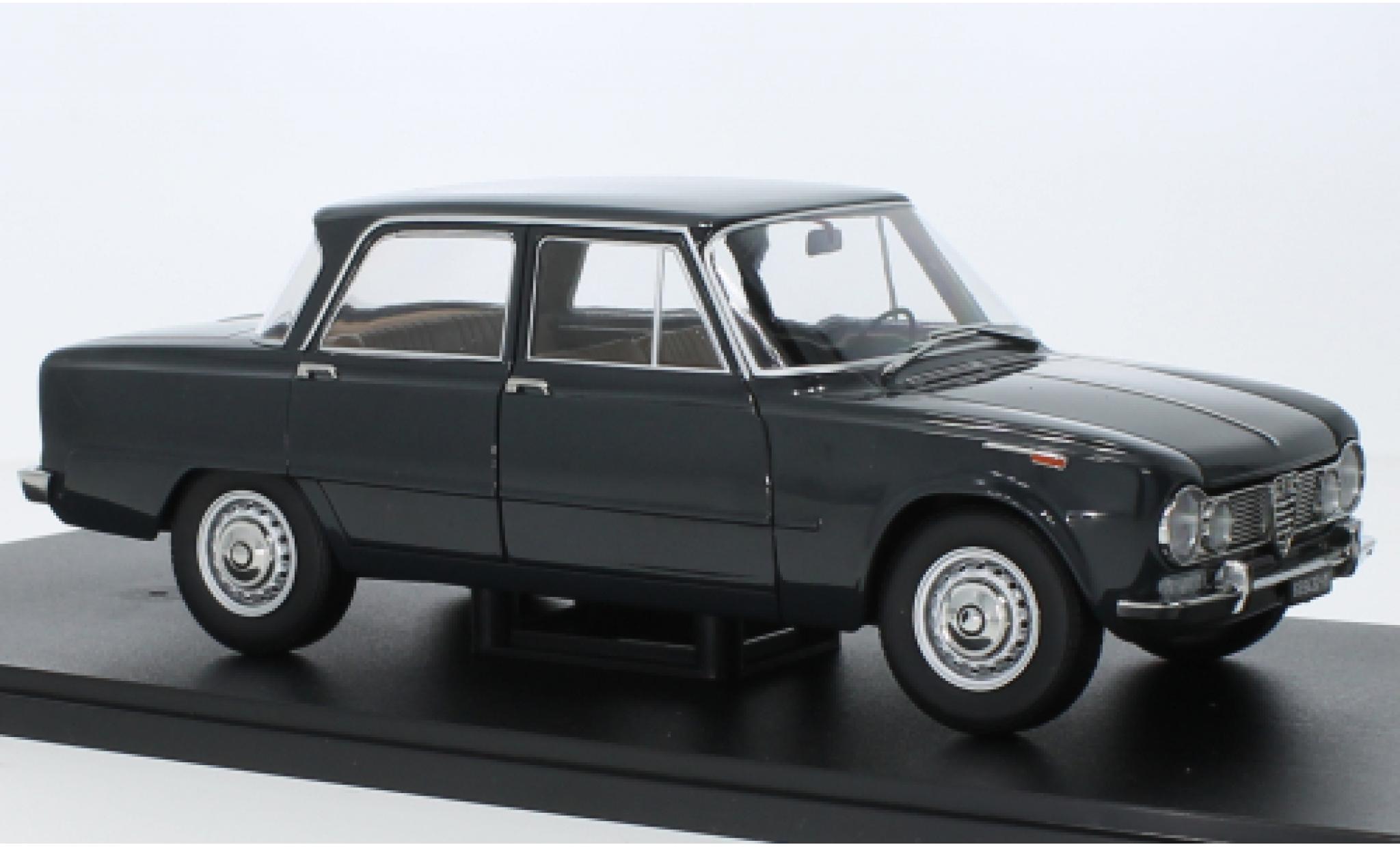 Alfa Romeo Giulia 1/18 Mitica 1.6 Ti grijs 1962 modelauto