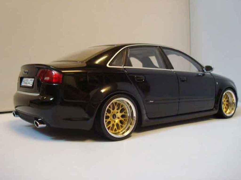Audi RS4 berline zwart jantes bbs 1/18 Minichamps
