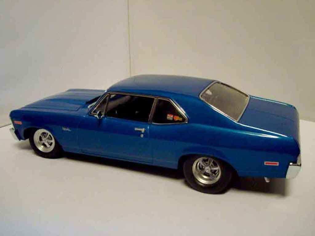 Chevrolet Nova Coupe 1972 joy ride 1/18 GMP