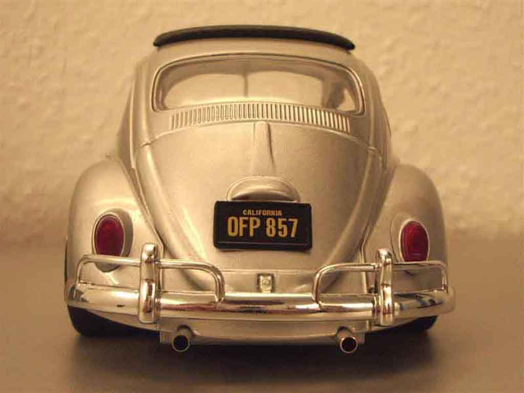 Volkswagen Kafer Base coxinelle grijs jantes bords larges 1/18 Burago