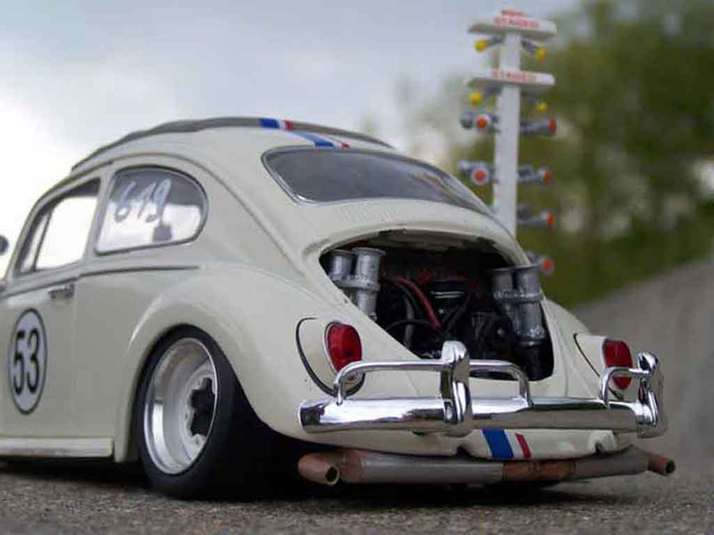 Volkswagen Kafer Herbie coxinelle jantes bords larges 1/18 Burago