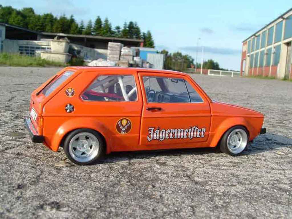 Volkswagen Golf 1 GTI 1/18 Solido 1 GTI jagermeister modelauto