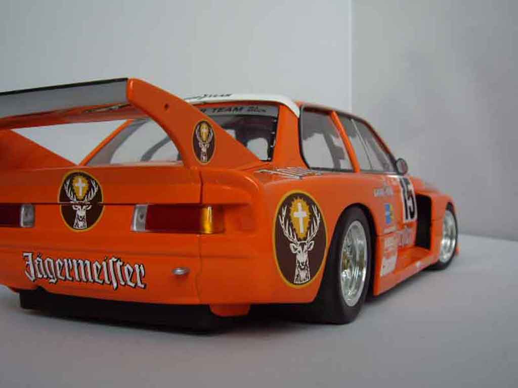 Bmw 320 course E21 i jagermeister faltz alpina hans joachim stuk 1977 1/18 Minichamps