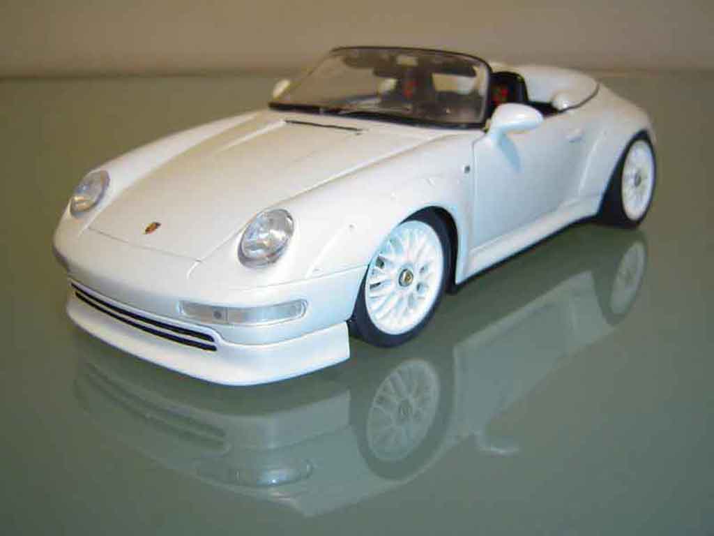 Porsche 993 GT2 1/18 Ut Models GT2 speedster modelauto
