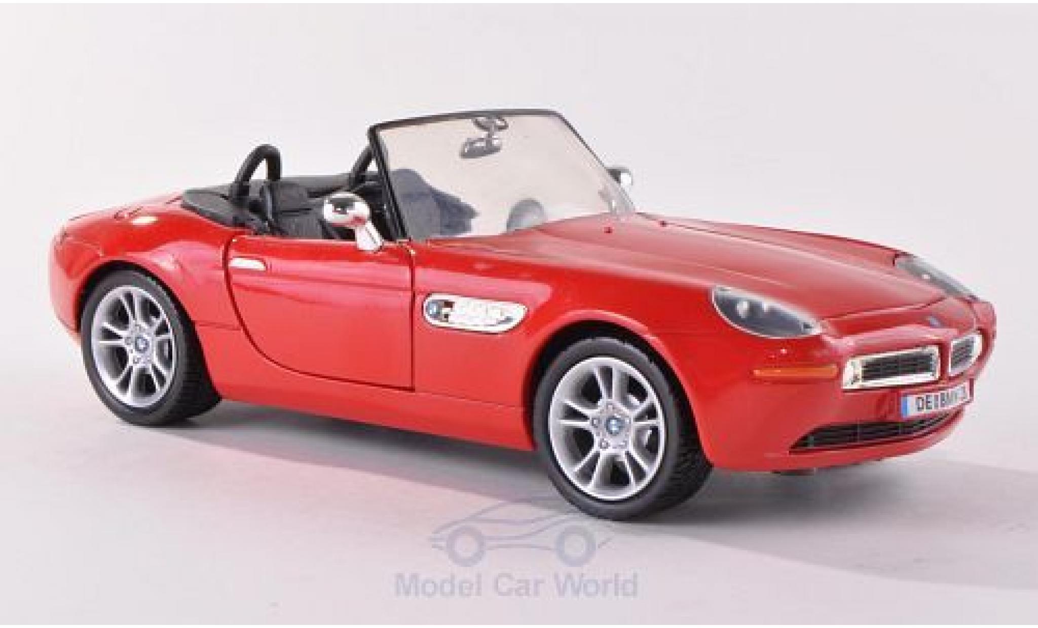 Bmw Z8 1/24 Motormax rood ohne Vitrine modelauto