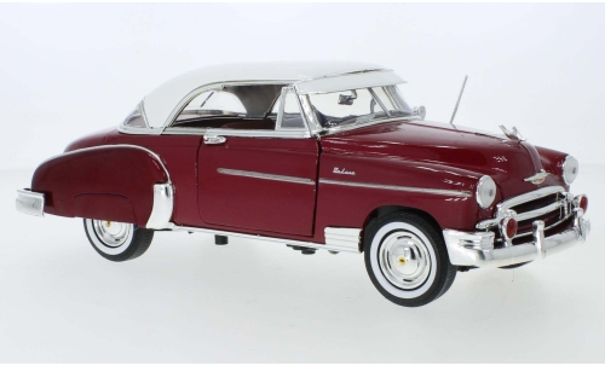 Chevrolet Bel Air 1/18 Motormax metallic rood/wit 1950 modelauto