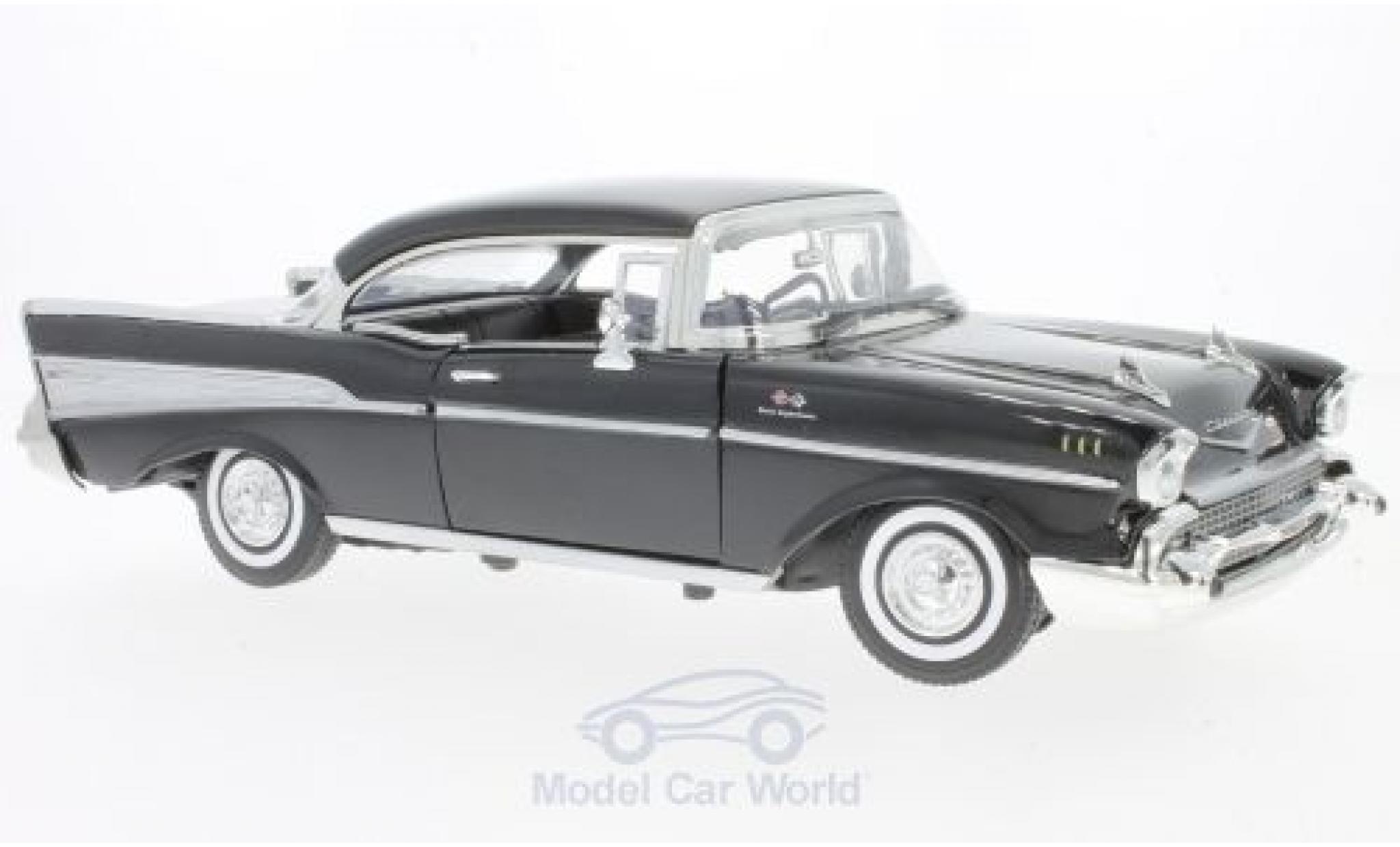 Chevrolet Bel Air 1/18 Motormax zwart 1957 modelauto