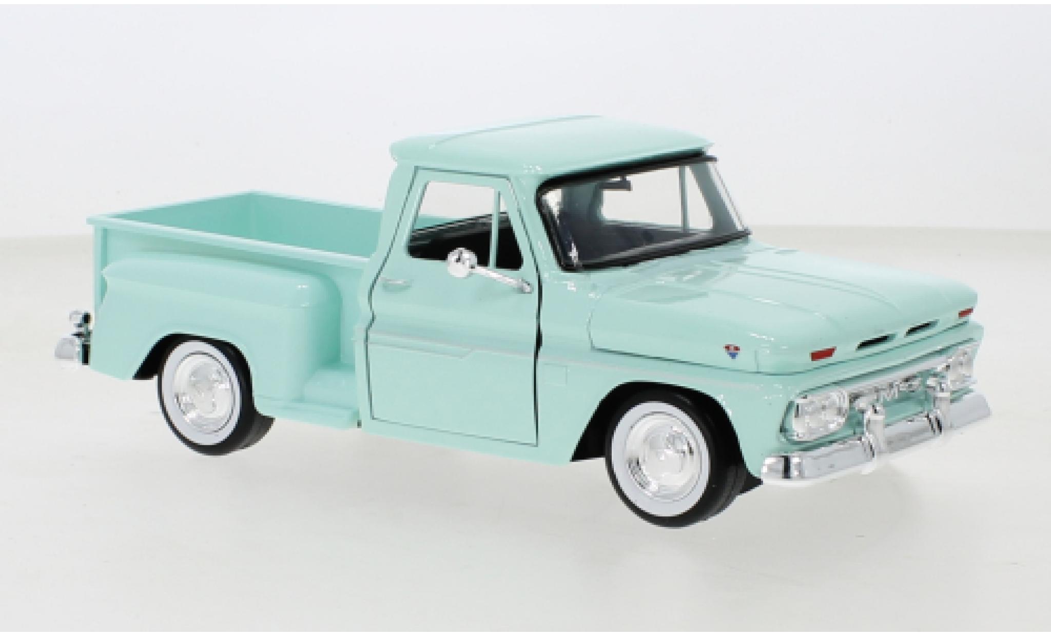 Chevrolet C-10 1/24 Motormax Pick Up Fleetside groen 1966 1:24 modelauto