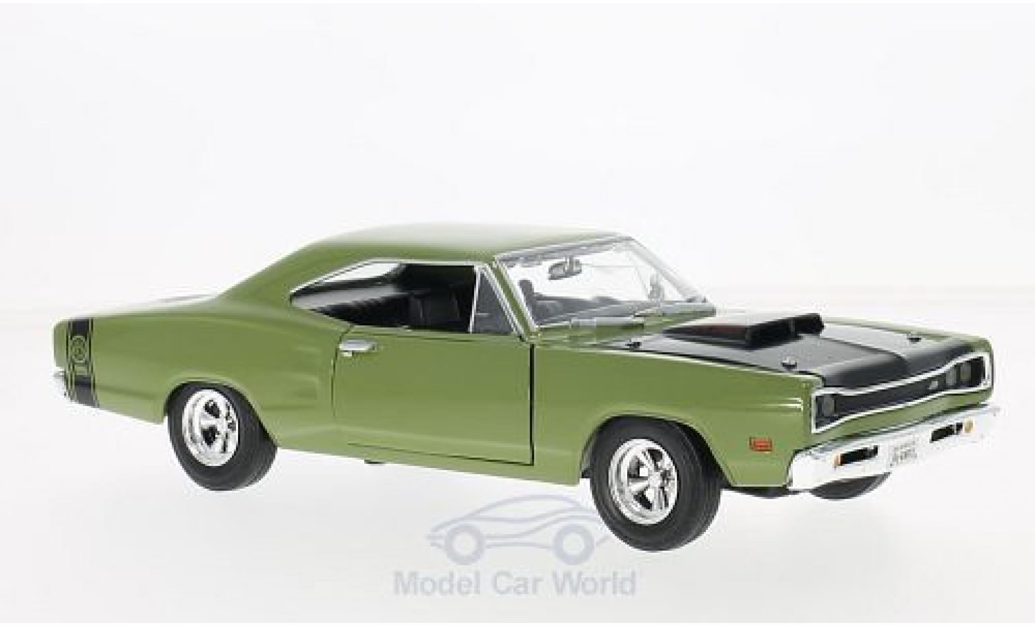 Dodge Coronet 1/24 Motormax Super Bee oliv/zwart 1969 modelauto