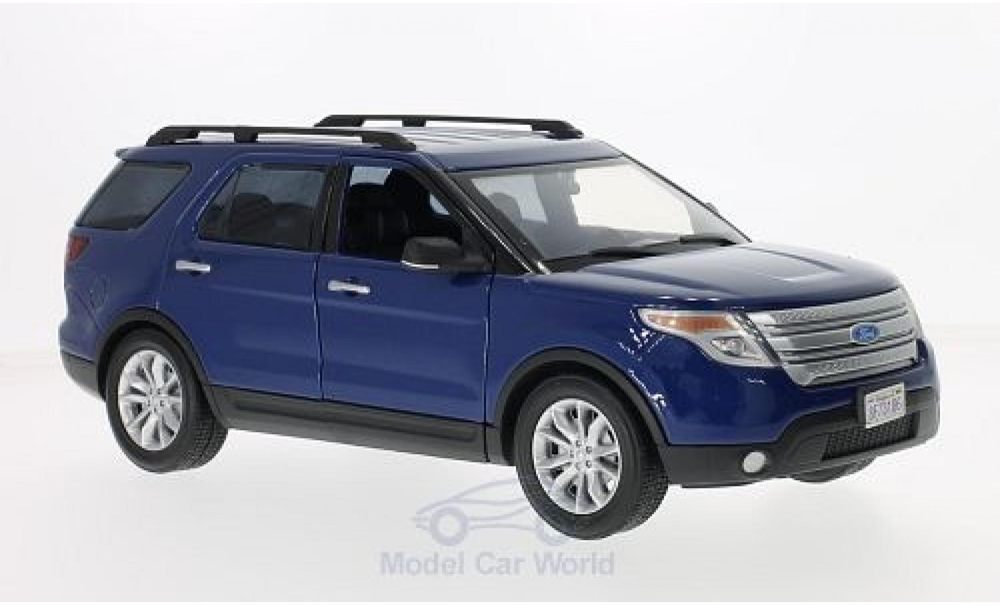 Ford Explorer 1/18 Motormax XLT blauw 2015 modelauto