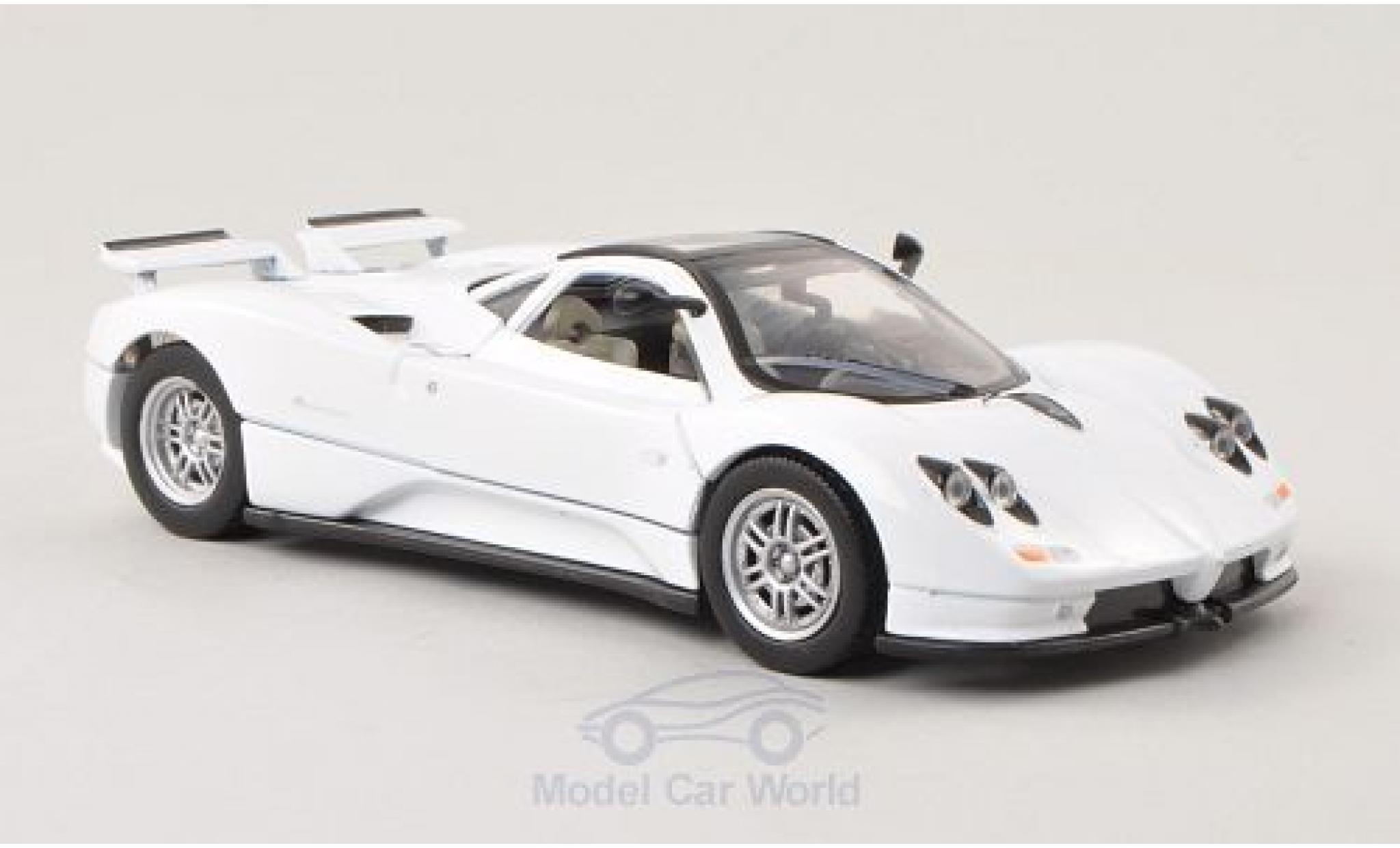 Pagani Zonda C12 1/24 Motormax C12 wit modelauto