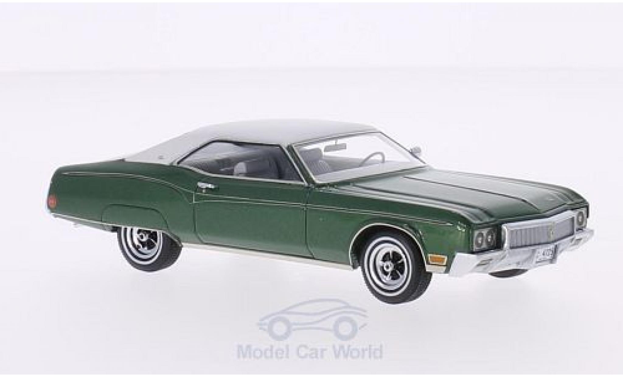 Buick Riviera 1/43 Neo Mk.II metallic groen/wit 1970 modelauto