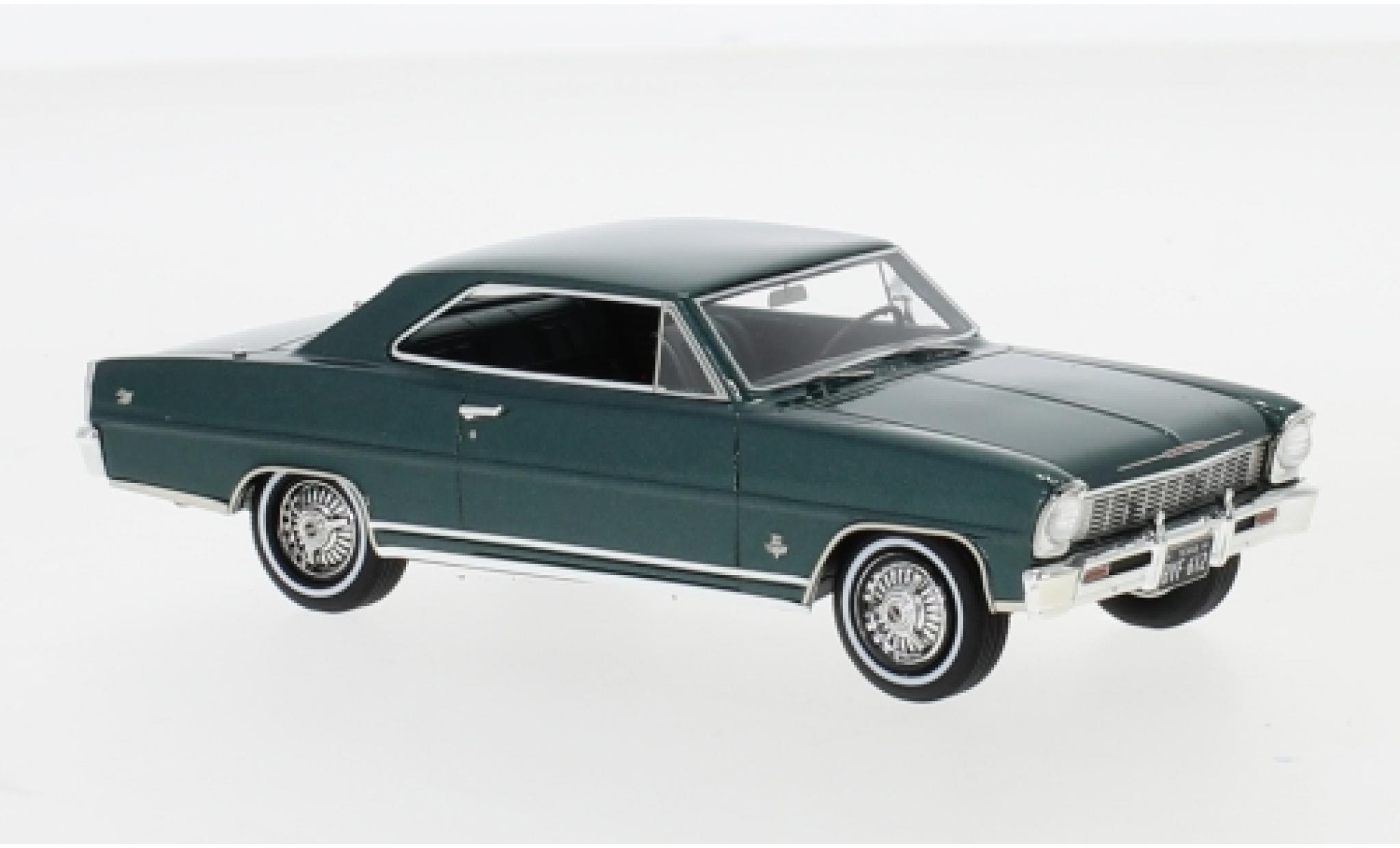 Chevrolet Nova 1/43 Neo SS Hardtop metallic groen 1966 modelauto