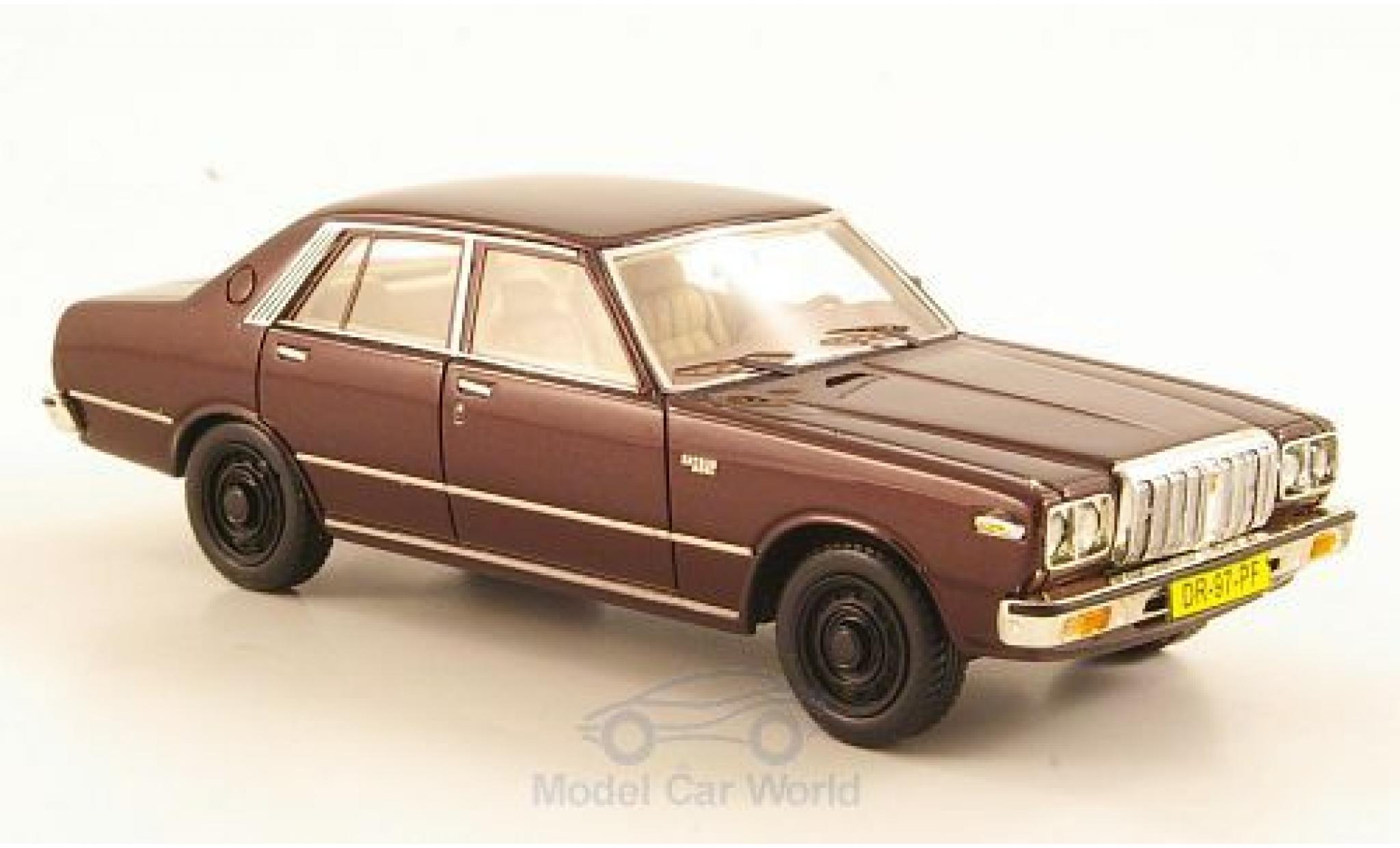 Datsun 200L 1/43 Neo Laurel (C230) metallic rood modelauto