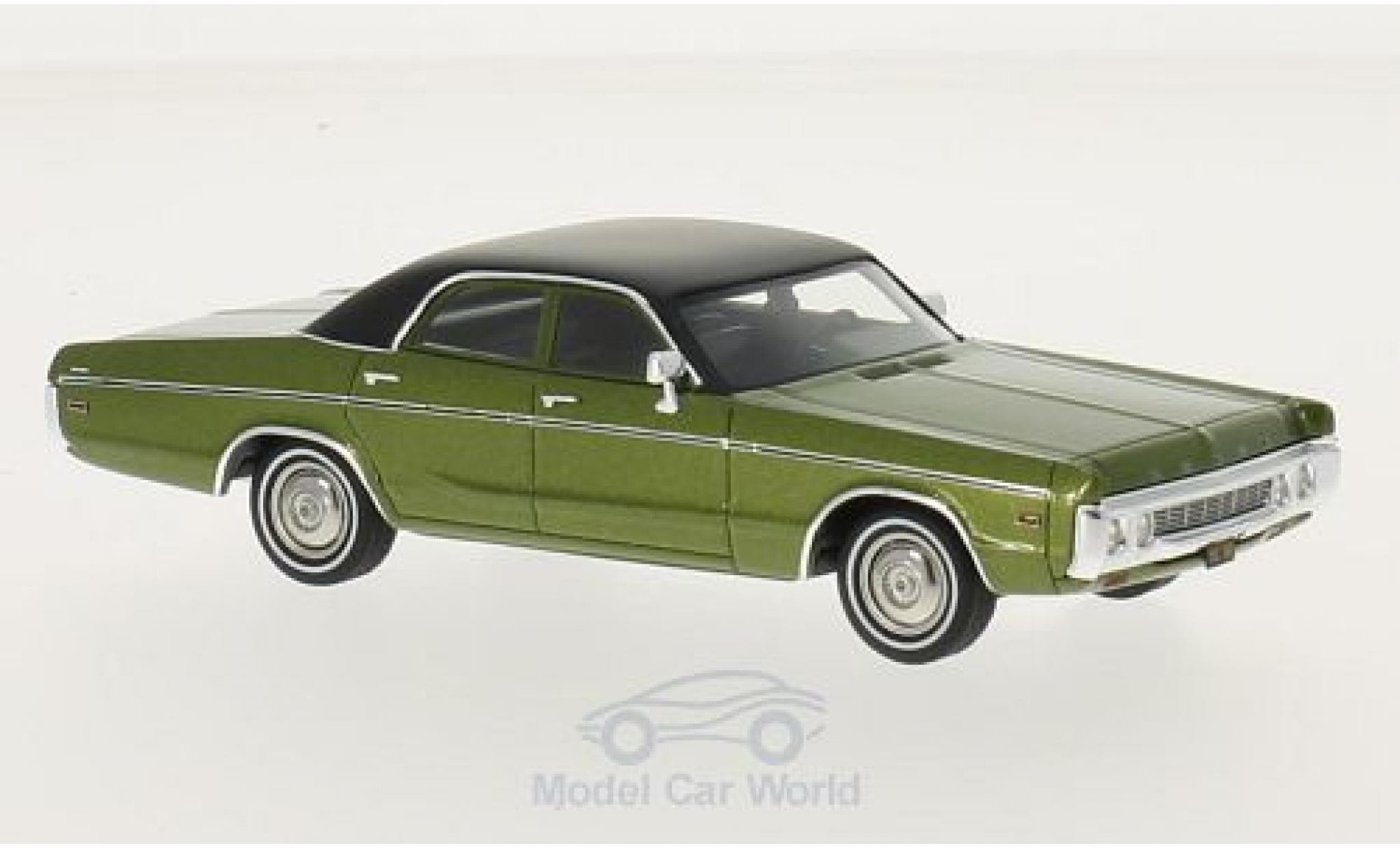 Dodge Polara 1/43 Neo Sedan metallic groen/zwart 1972 modelauto
