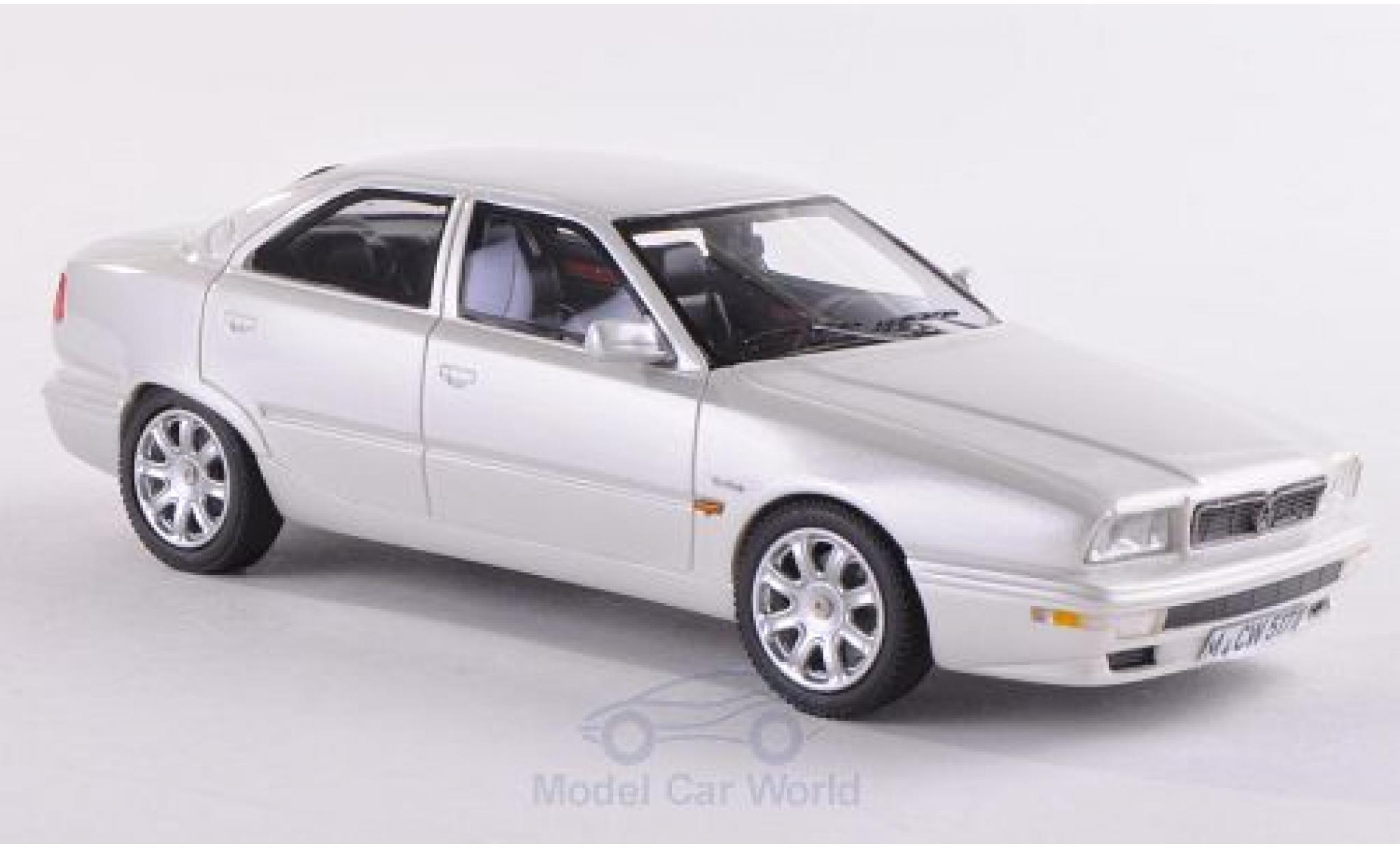 Maserati Quattroporte 1/43 Neo IV grijs 1996 modelauto