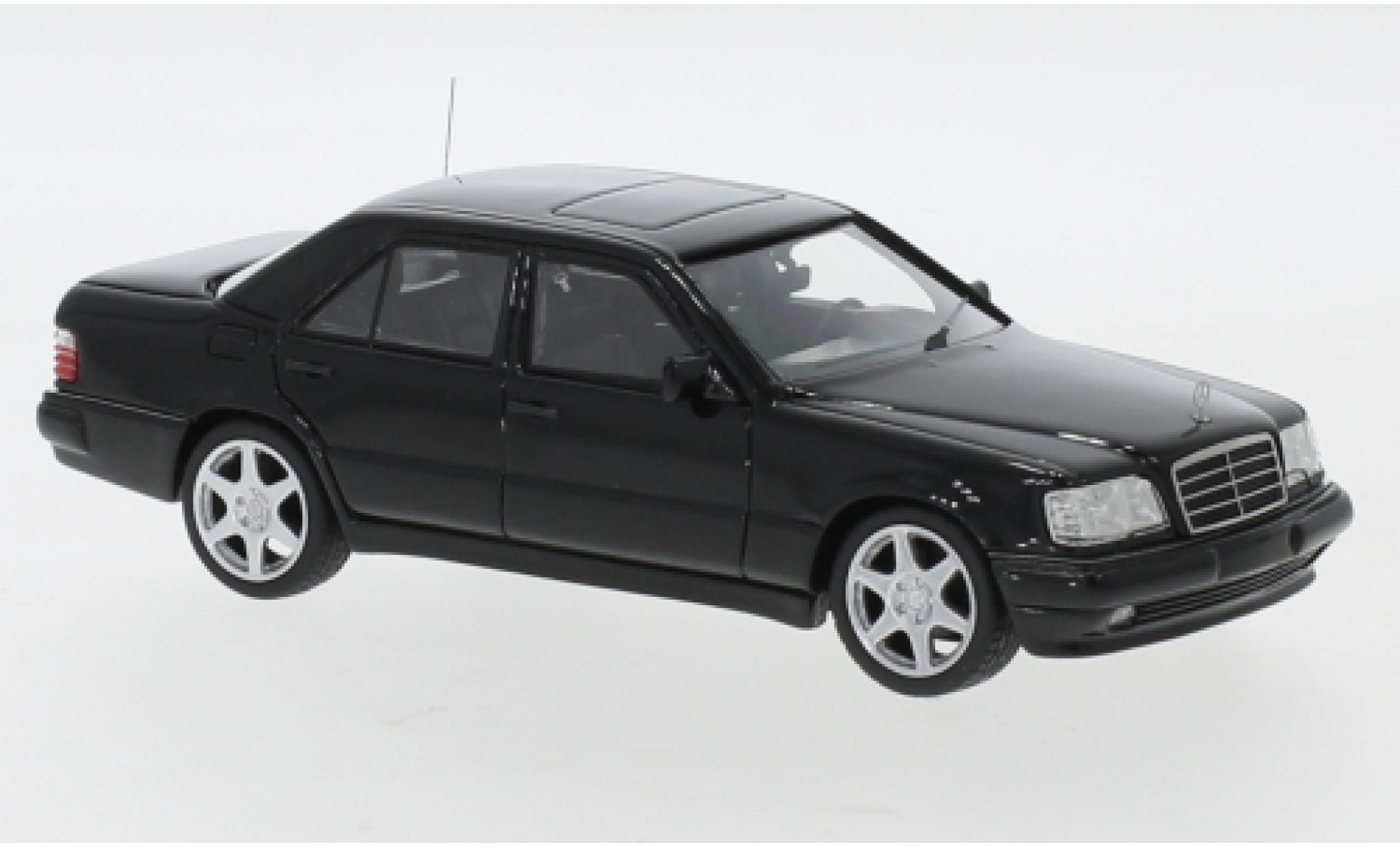 Mercedes Classe E 1/43 Neo E60 (W124) AMG zwart 1995 modelauto