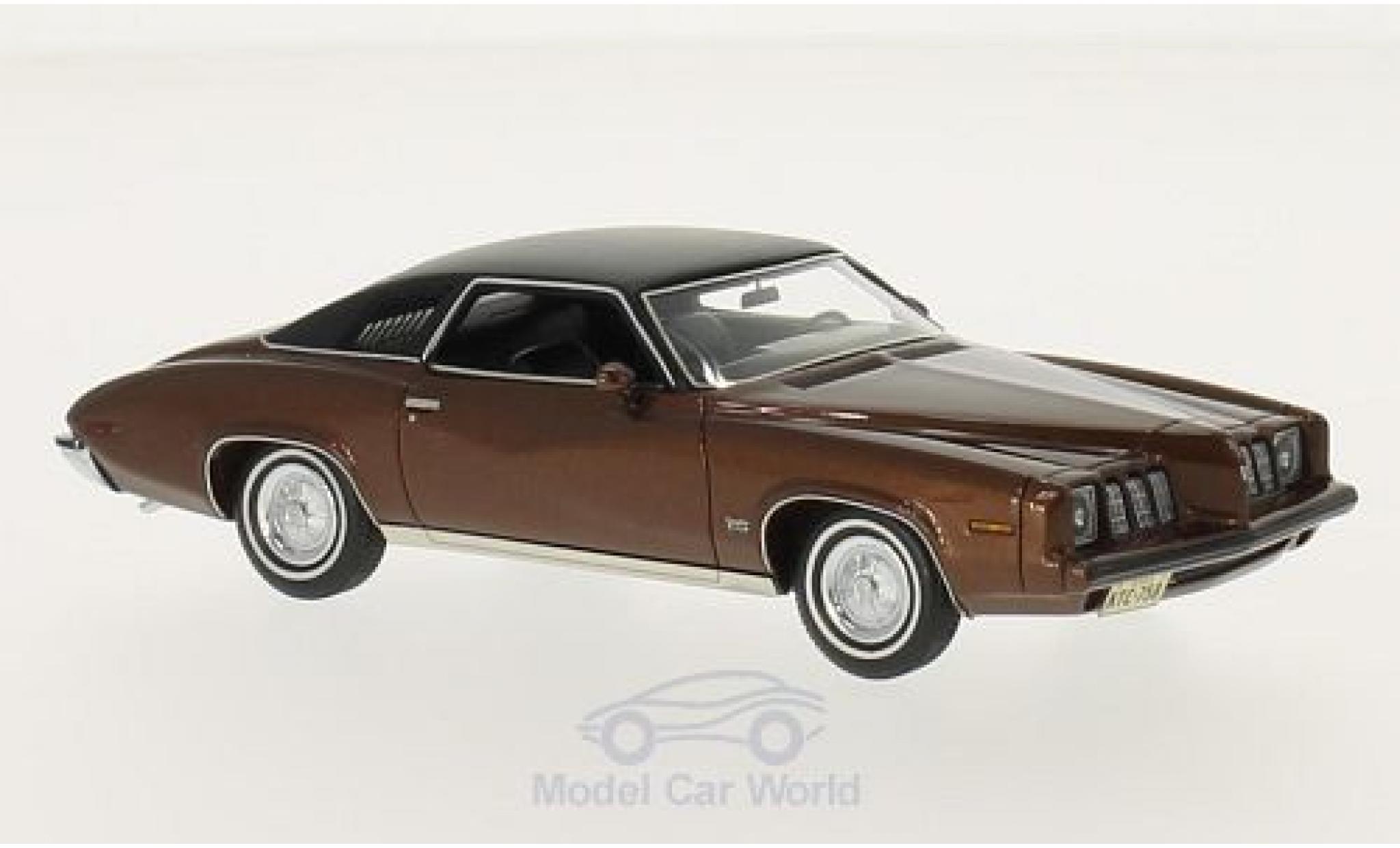 Pontiac Grand Am 1/43 Neo metallic bruin/matt-zwart 1973 2-Door modelauto