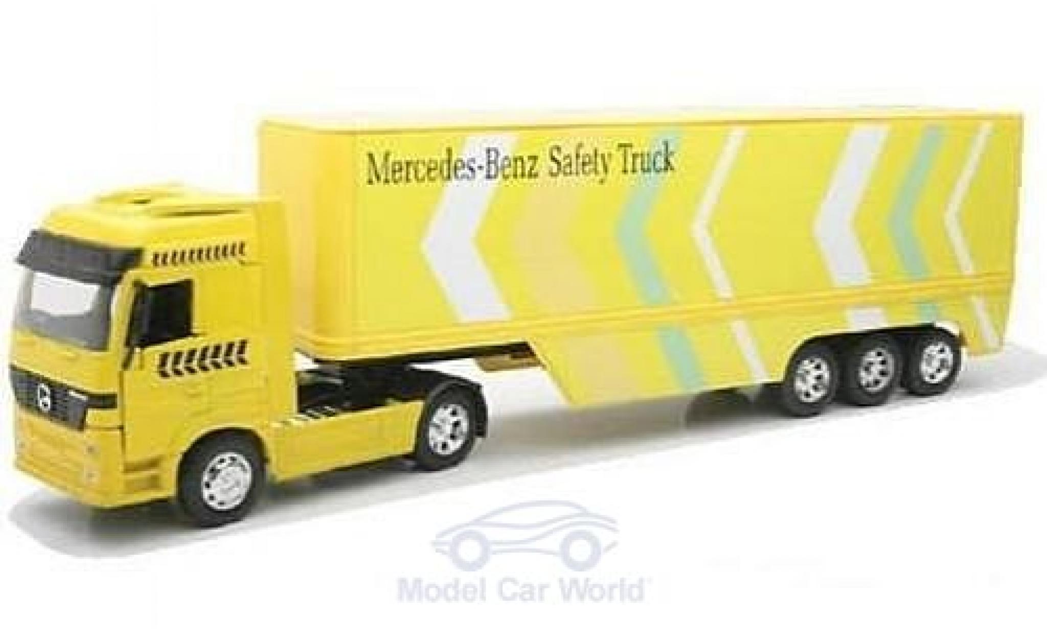 Mercedes Actros 1/32 New Ray 1857 geel mit Kastenauflieger modelauto