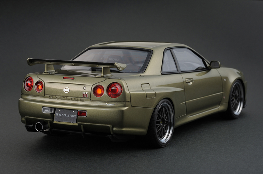 Nissan Skyline R34 GTR V-spec II Millennium Jade IG0163 1/18 Ignition Model