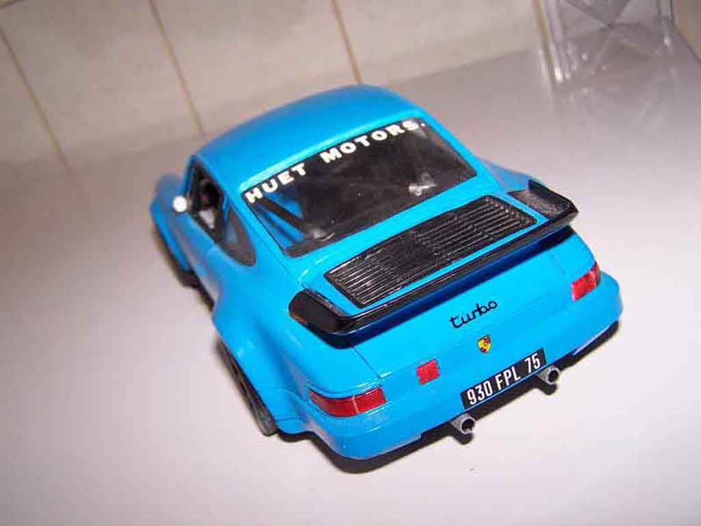 Porsche 911 Turbo blauw 1/18 Tonka