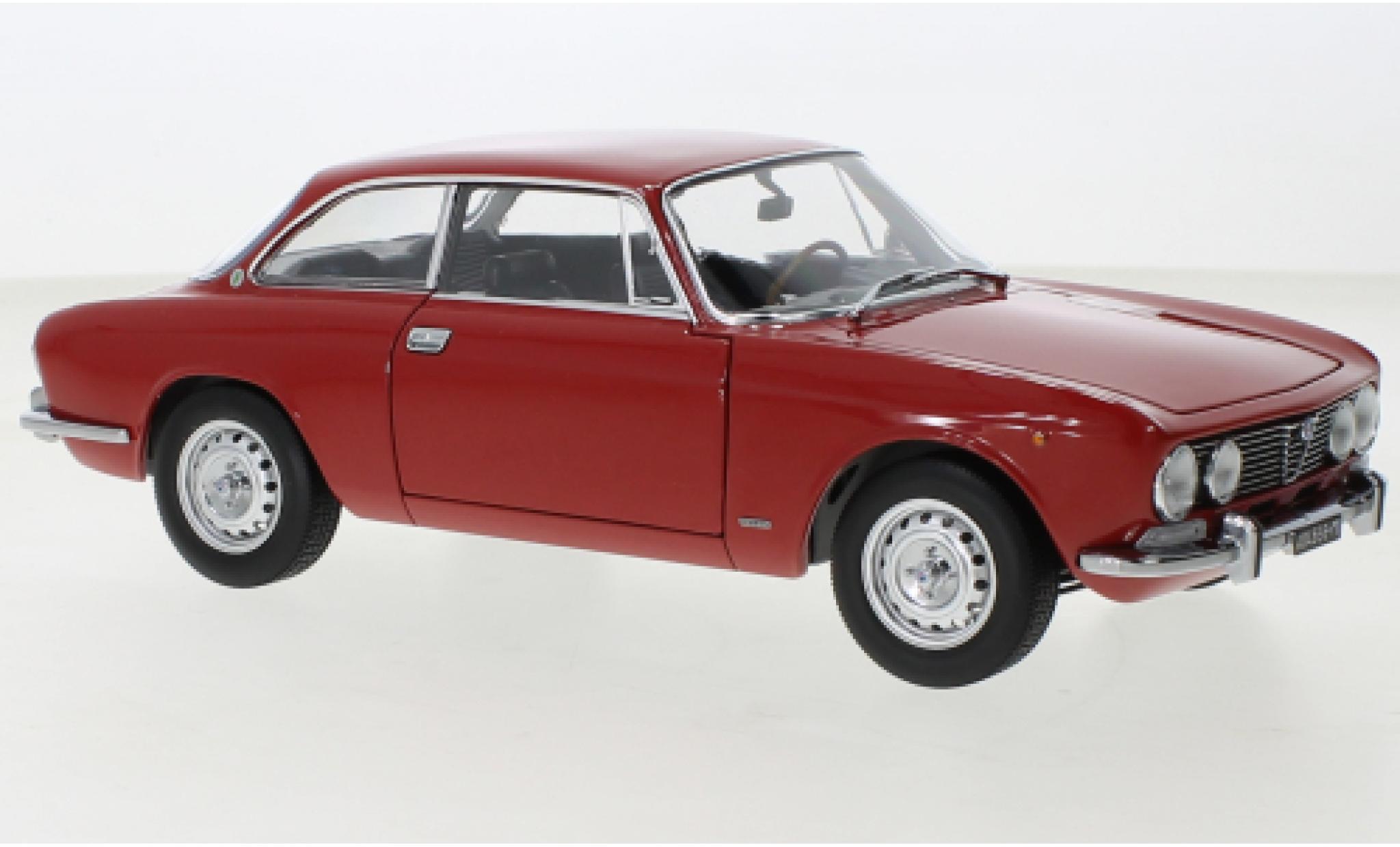 Alfa Romeo 2000 1/18 Norev GTV rood 1973 modelauto