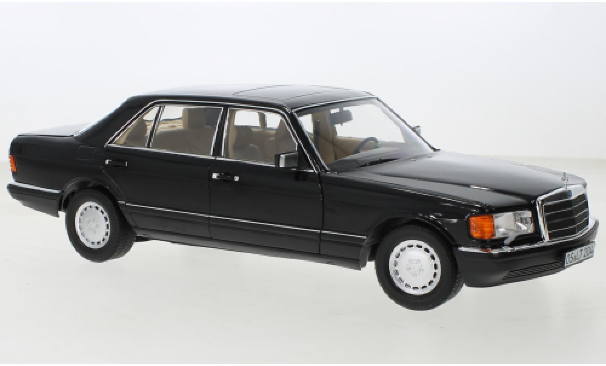 Mercedes 560 1/18 Norev SEL (V126) metallic zwart 1989 modelauto