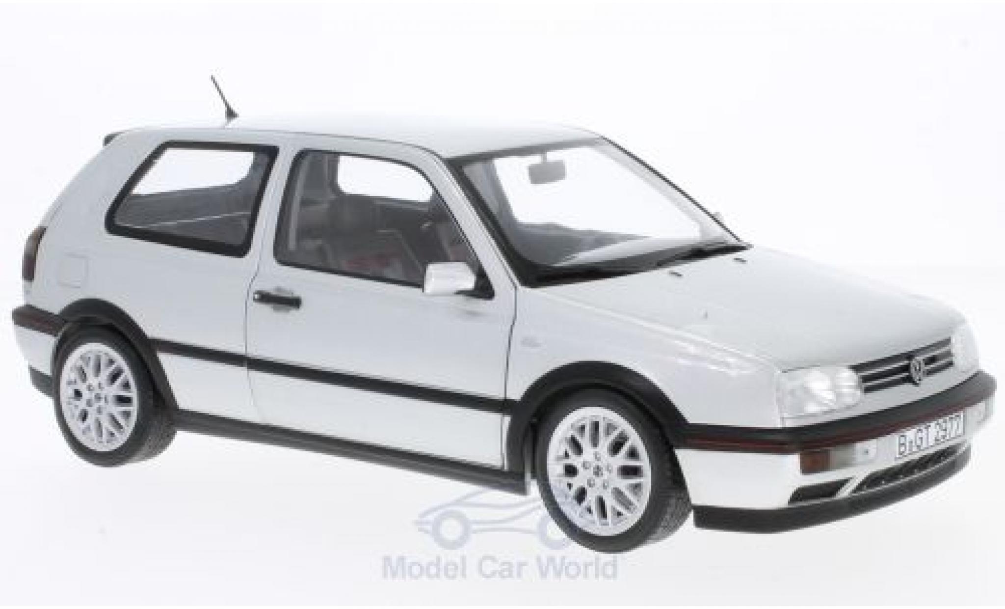 Volkswagen Golf V 1/18 Norev III GTI grijs 1996 20th Anniversary modelauto