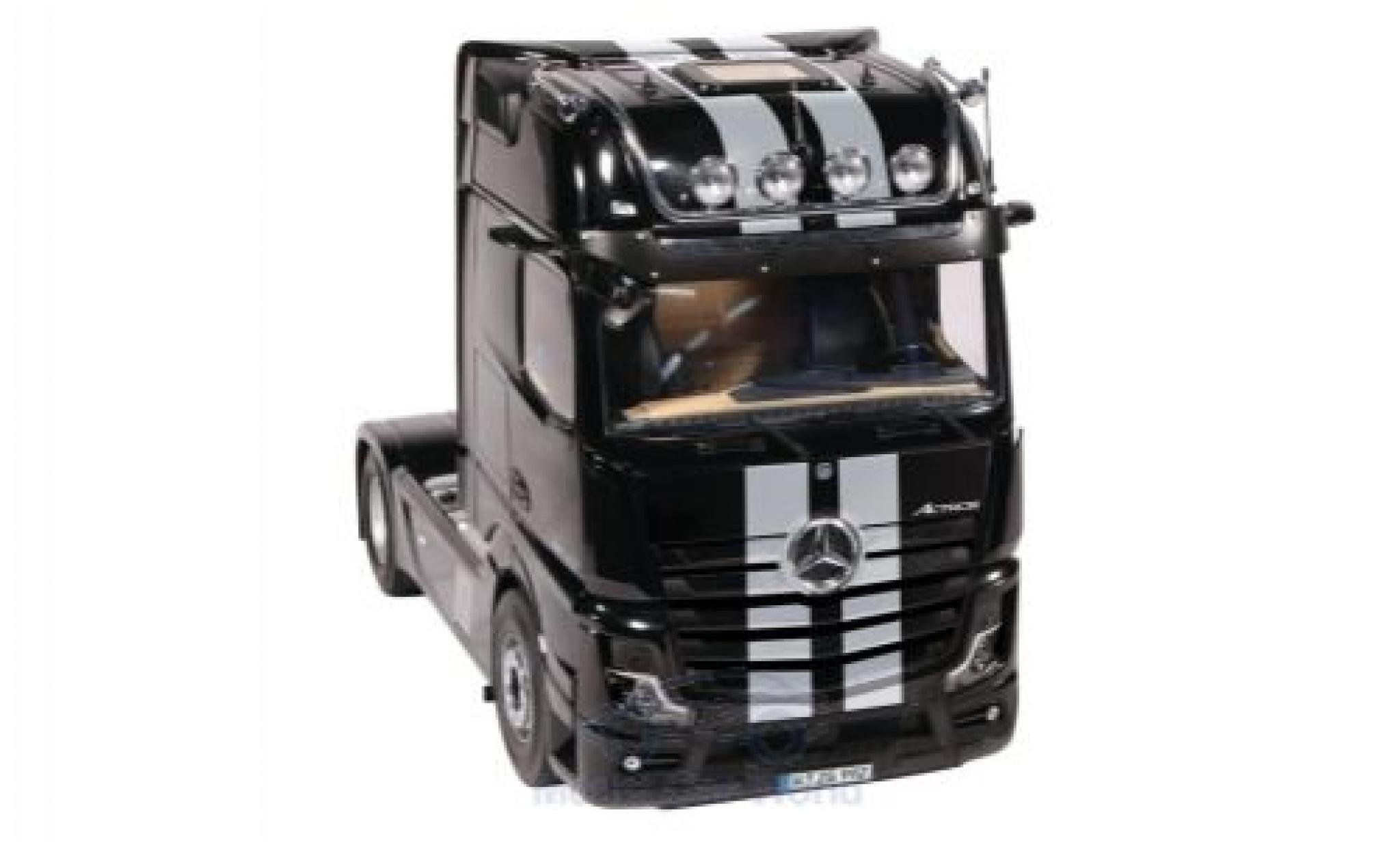 Mercedes Actros 1/18 NZG GigaSpace 4X2 zwart/grijs 2018 modelauto