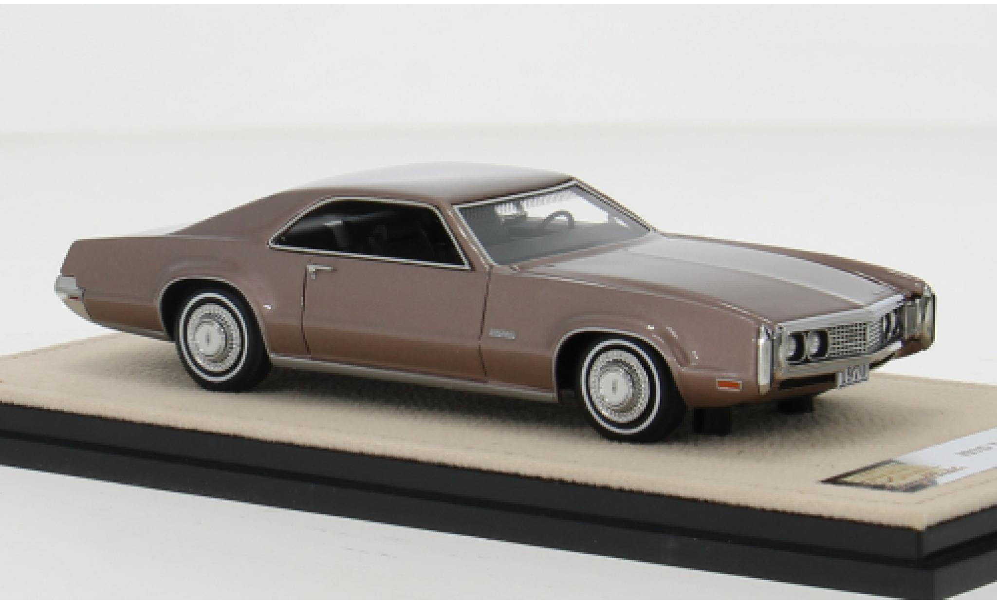 Oldsmobile Toronado 1/43 Stamp Models GT roze 1:43 modelauto