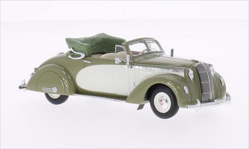 Opel Admiral 1/43 Neo Hebmuller oliv/beige 1938 modelauto