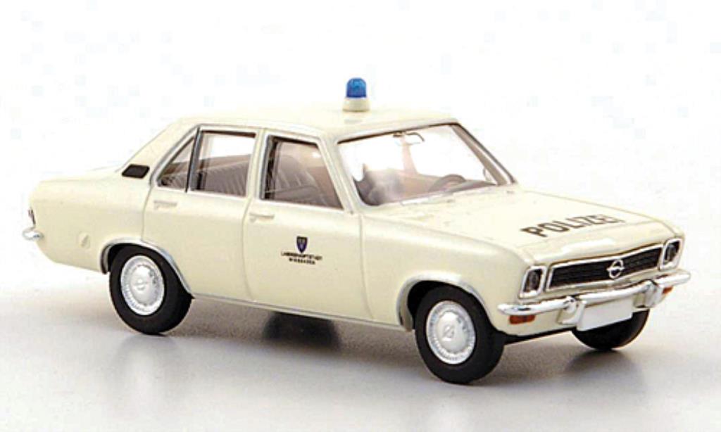Opel Ascona A 1/87 Brekina A Politie Wiesbaden 1970 modelauto