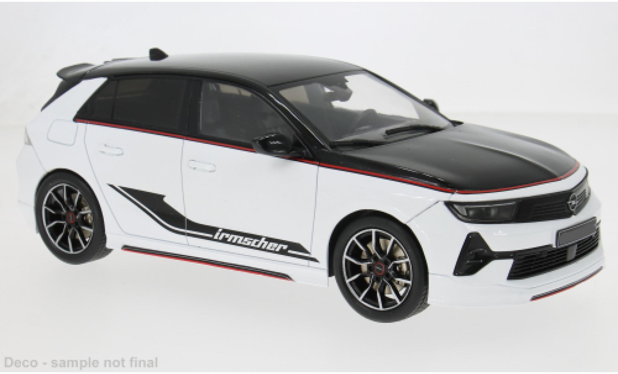 Opel Astra 1/18 MCG L wit 2023 1:18 modelauto
