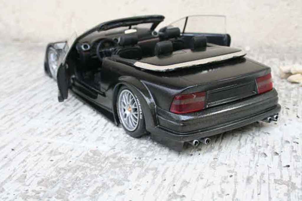 Opel Calibra DTM cabriolet kit 1/18 Ut Models