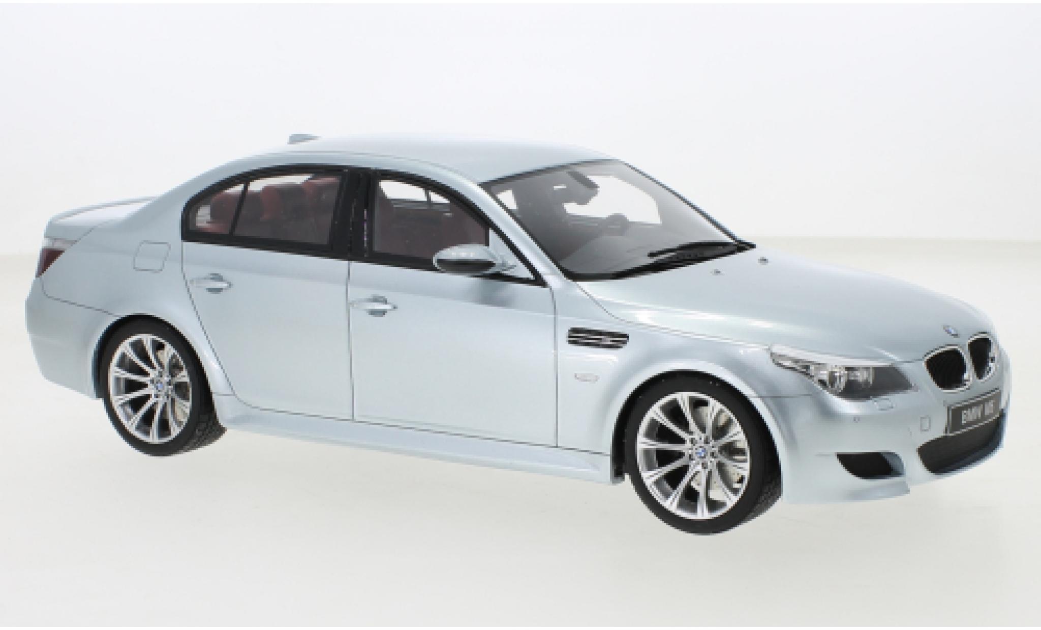 Bmw M5 1/18 Ottomobile (E60) metallic grijs 2008 modelauto