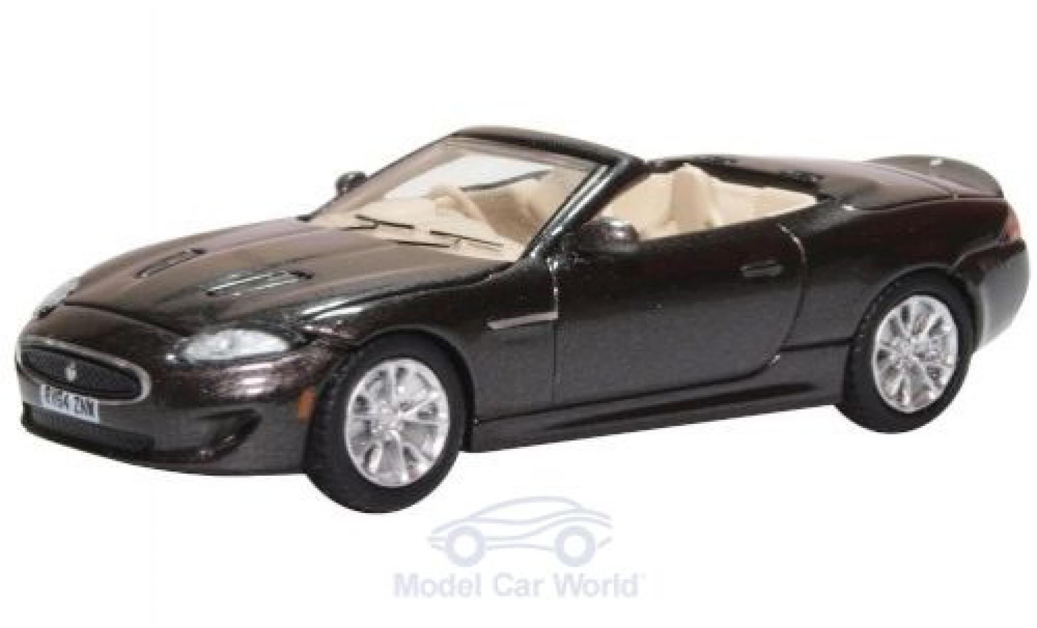 Jaguar XK 1/76 Oxford metallic grijs RHD modelauto