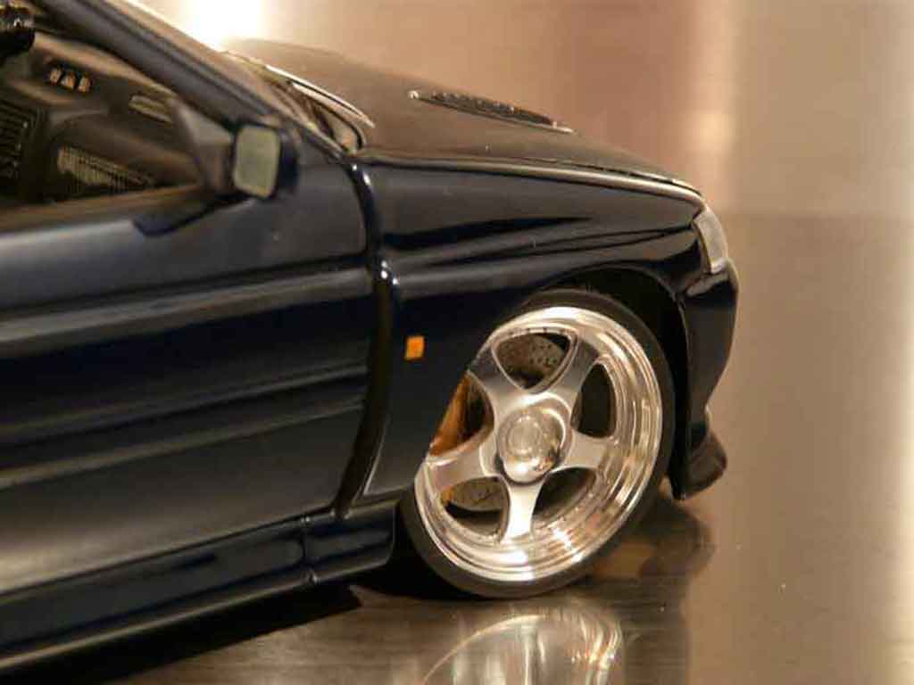 Ford Escort Cosworth rs tuning 1/18 Ut Models