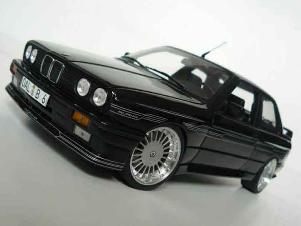 Bmw M3 E30 1/18 Minichamps Alpina E30 b6s modelauto