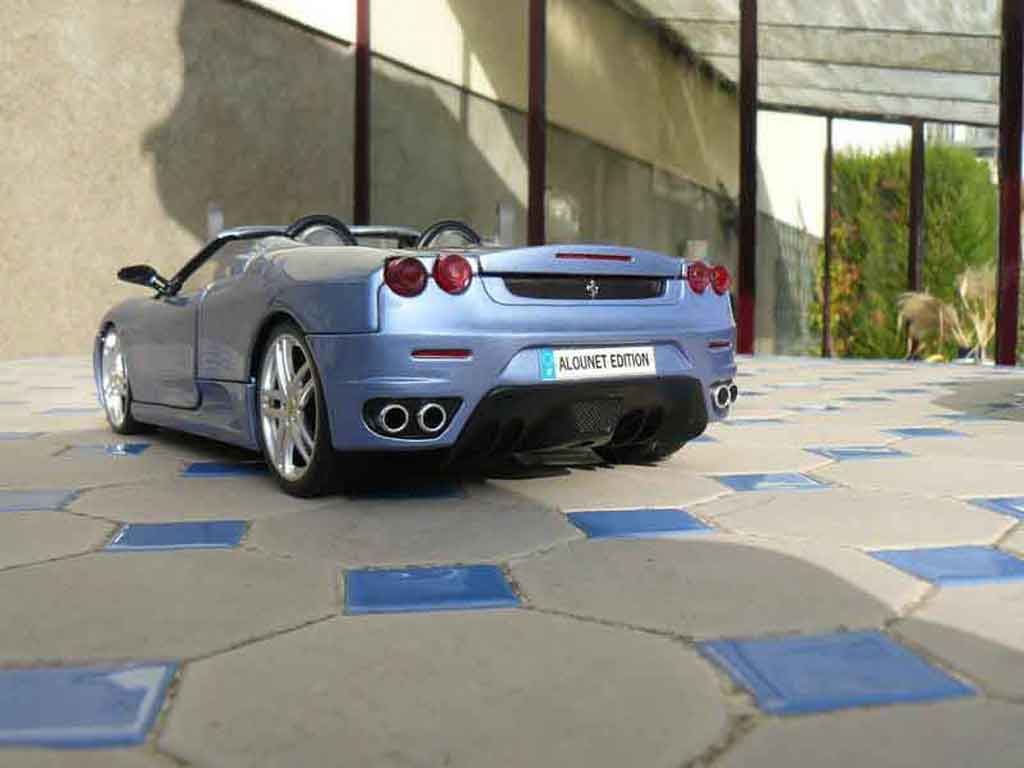 Ferrari F430 spider blauw metallized 1/18 Hot Wheels