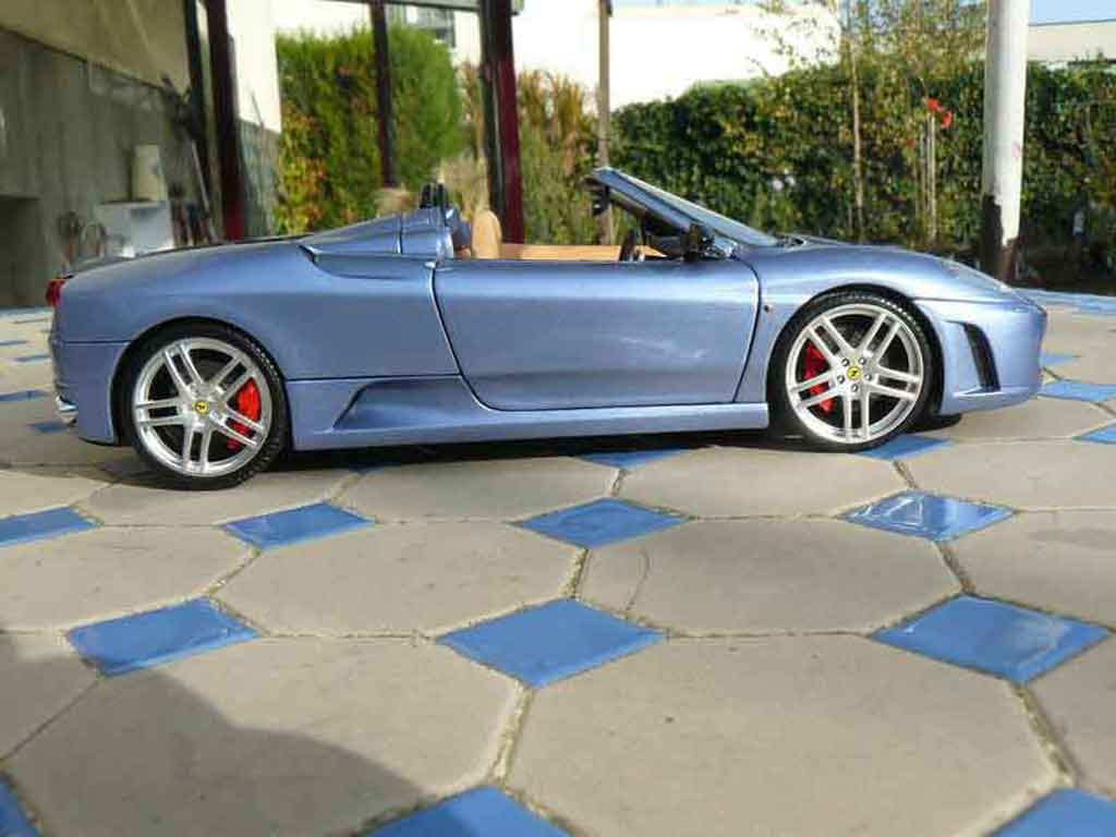 Ferrari F430 spider blauw metallized 1/18 Hot Wheels