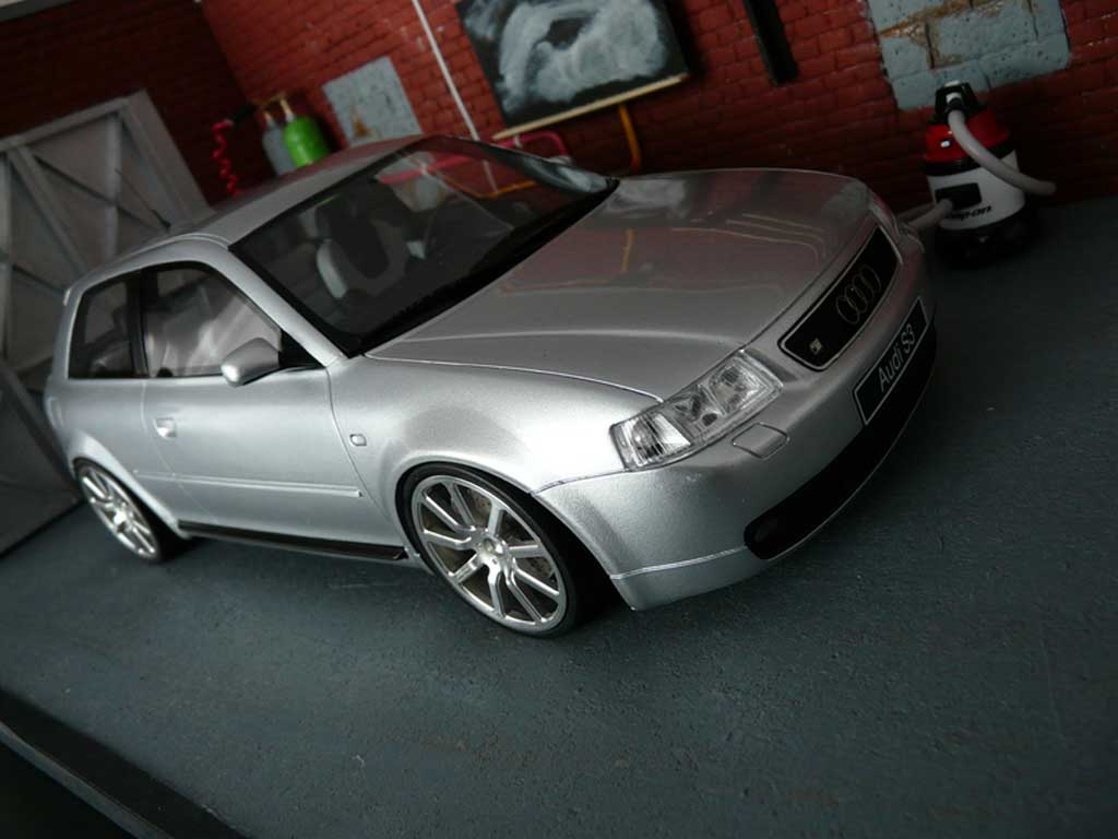 Audi S3 mtm grijs jantes 1/18 Ottomobile