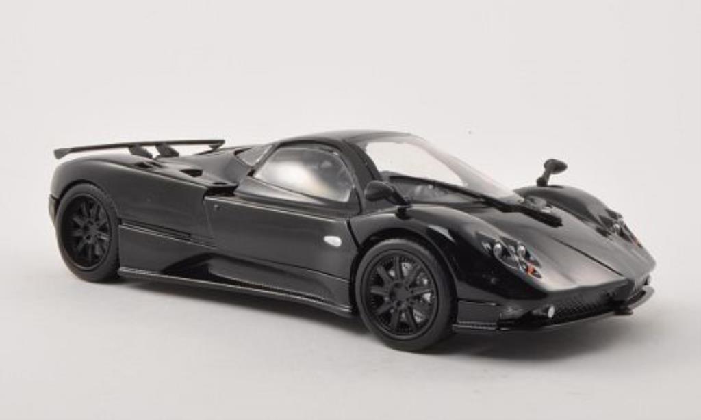Pagani Zonda F 1/24 Motormax F zwart/carbon modelauto