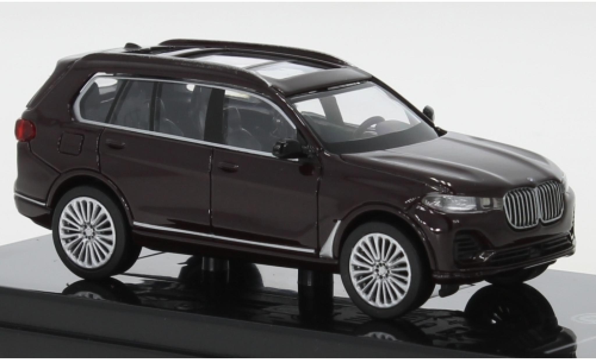 Bmw X7 1/64 Para64 (G07) rood fonc&eacute; modelauto